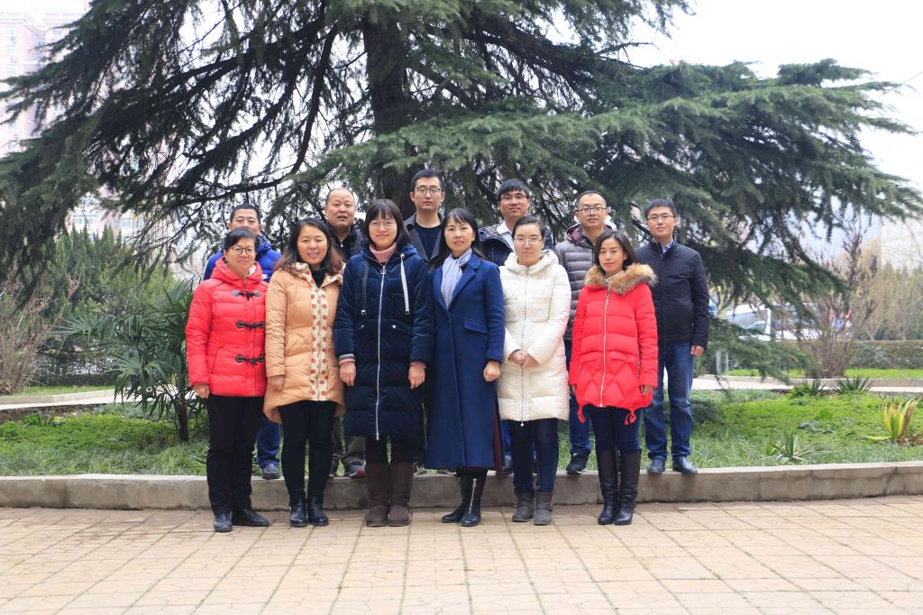 机制教研室部分教师合影
